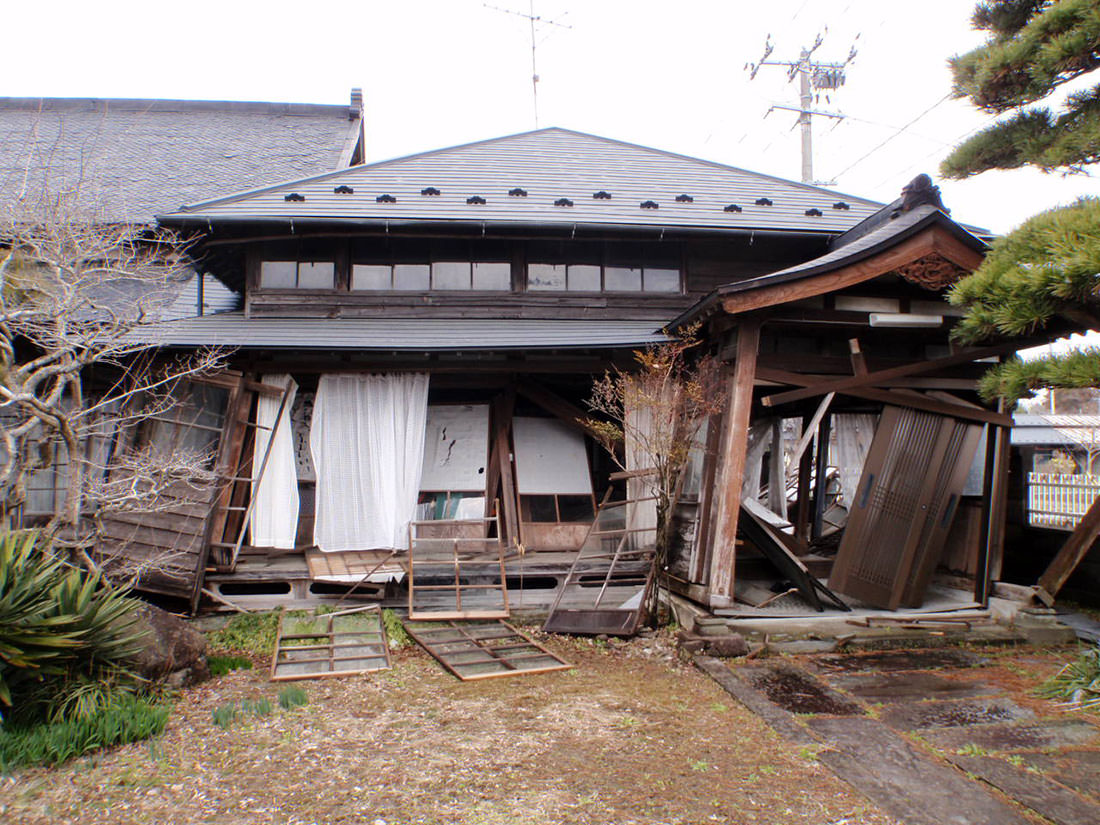 美里町の揚舞 修繕前